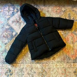 Size 6 black Swisstech jacket puffer